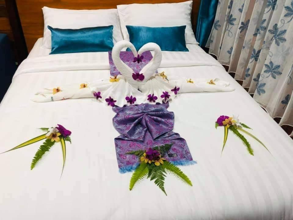 Areeya Phubeach Resort Coliving Coworking Ao Nang Екстер'єр фото