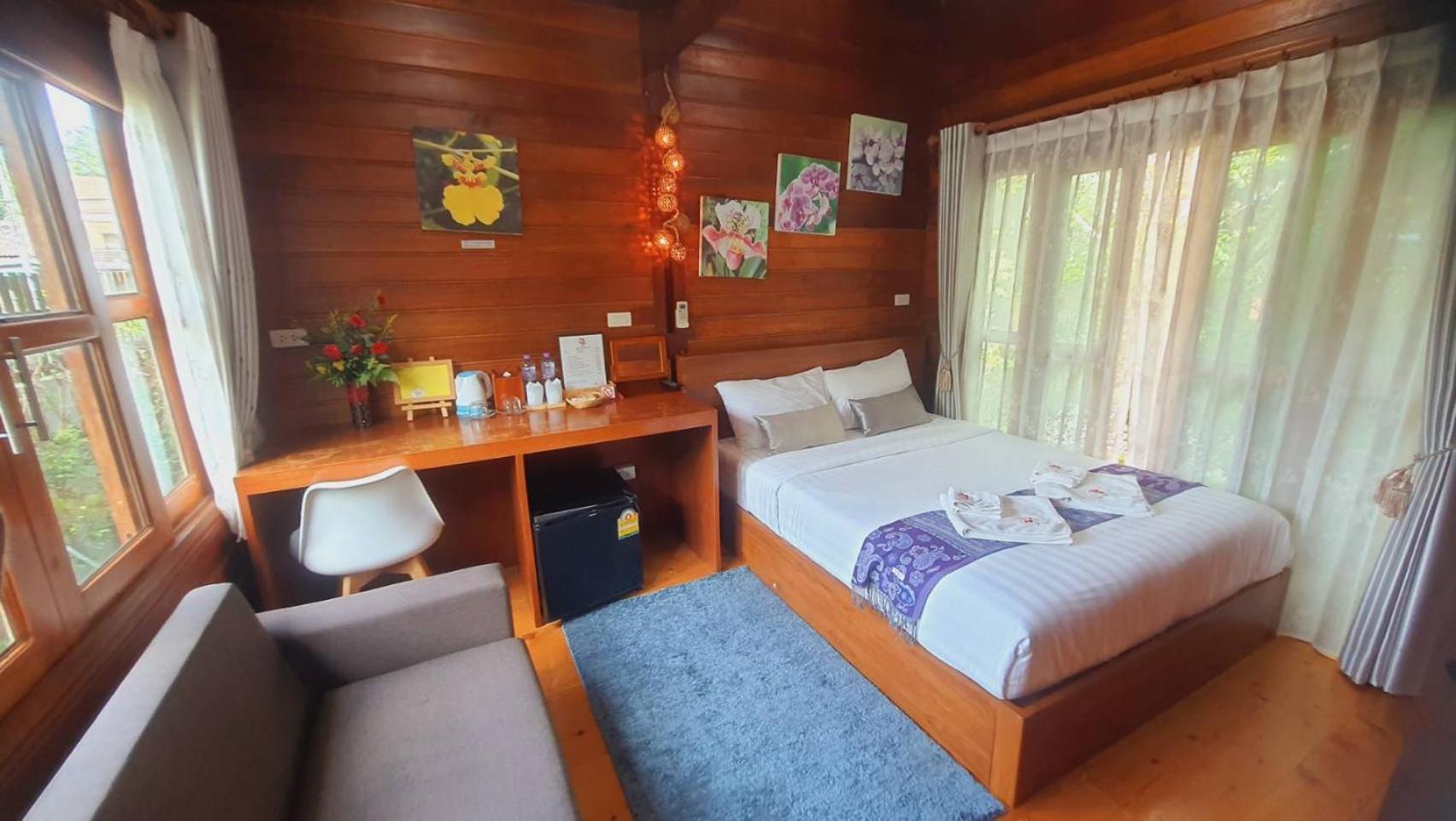 Areeya Phubeach Resort Coliving Coworking Ao Nang Екстер'єр фото